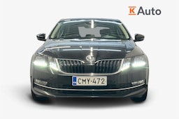 musta Skoda Octavia 2019 kuva 4.