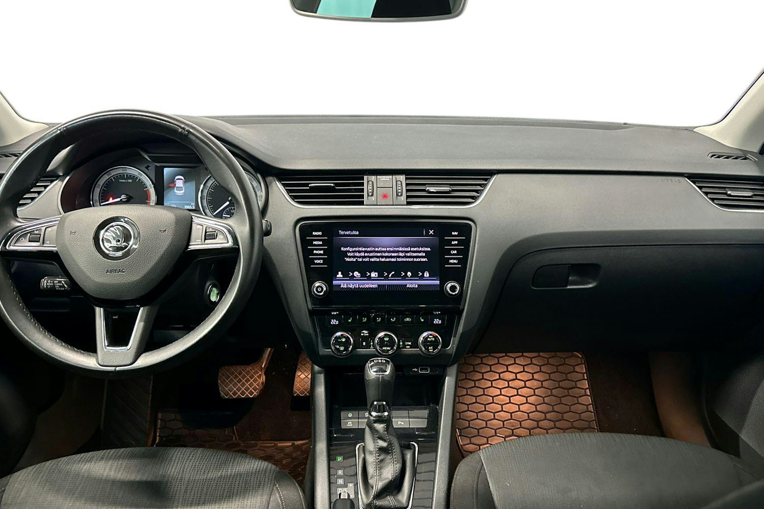 musta Skoda Octavia 2019 kuva 7.