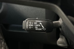 musta Skoda Octavia 2019 kuva 20.