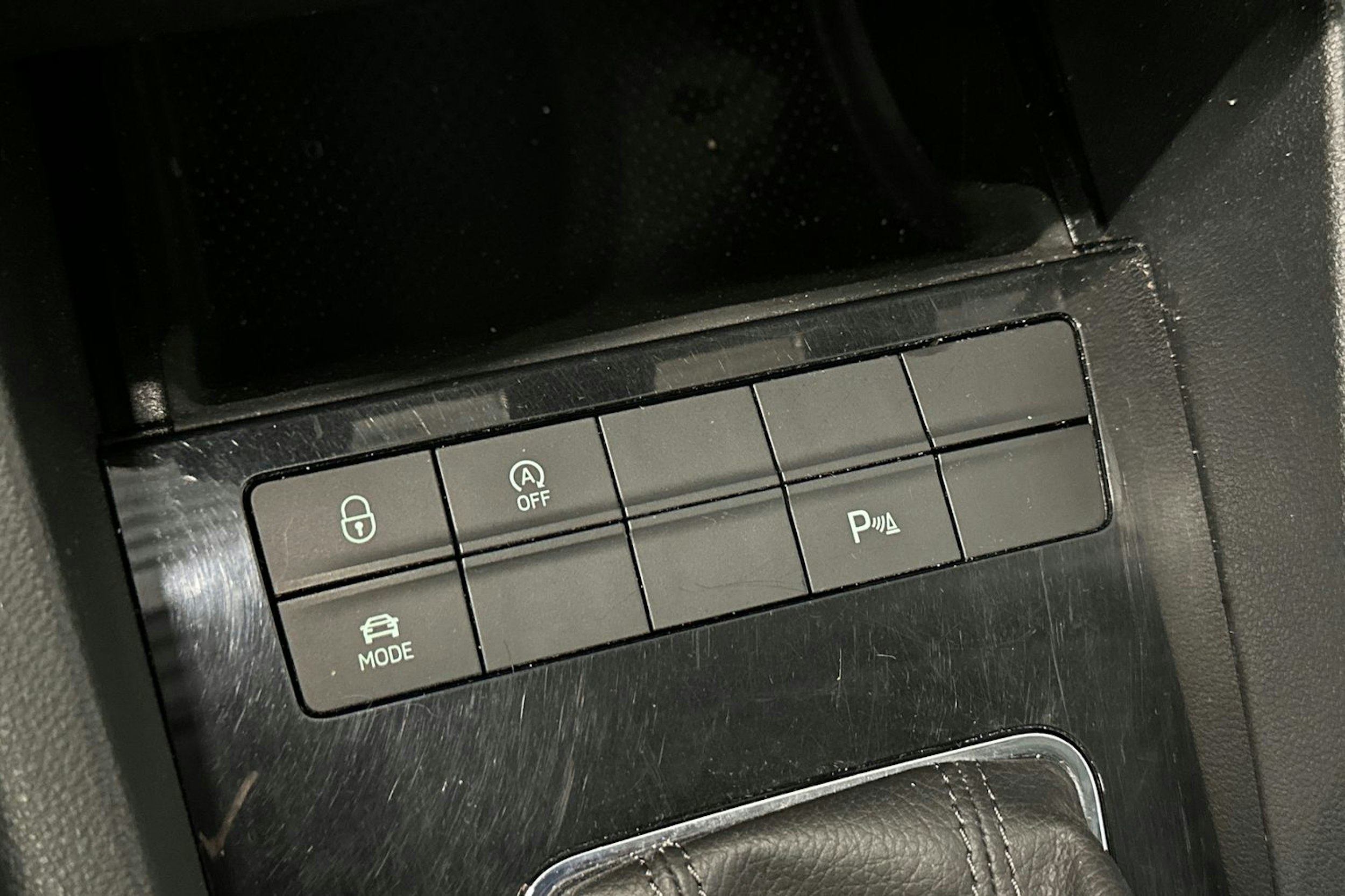 musta Skoda Octavia 2019 kuva 29.