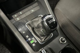 musta Skoda Octavia 2019 kuva 30.