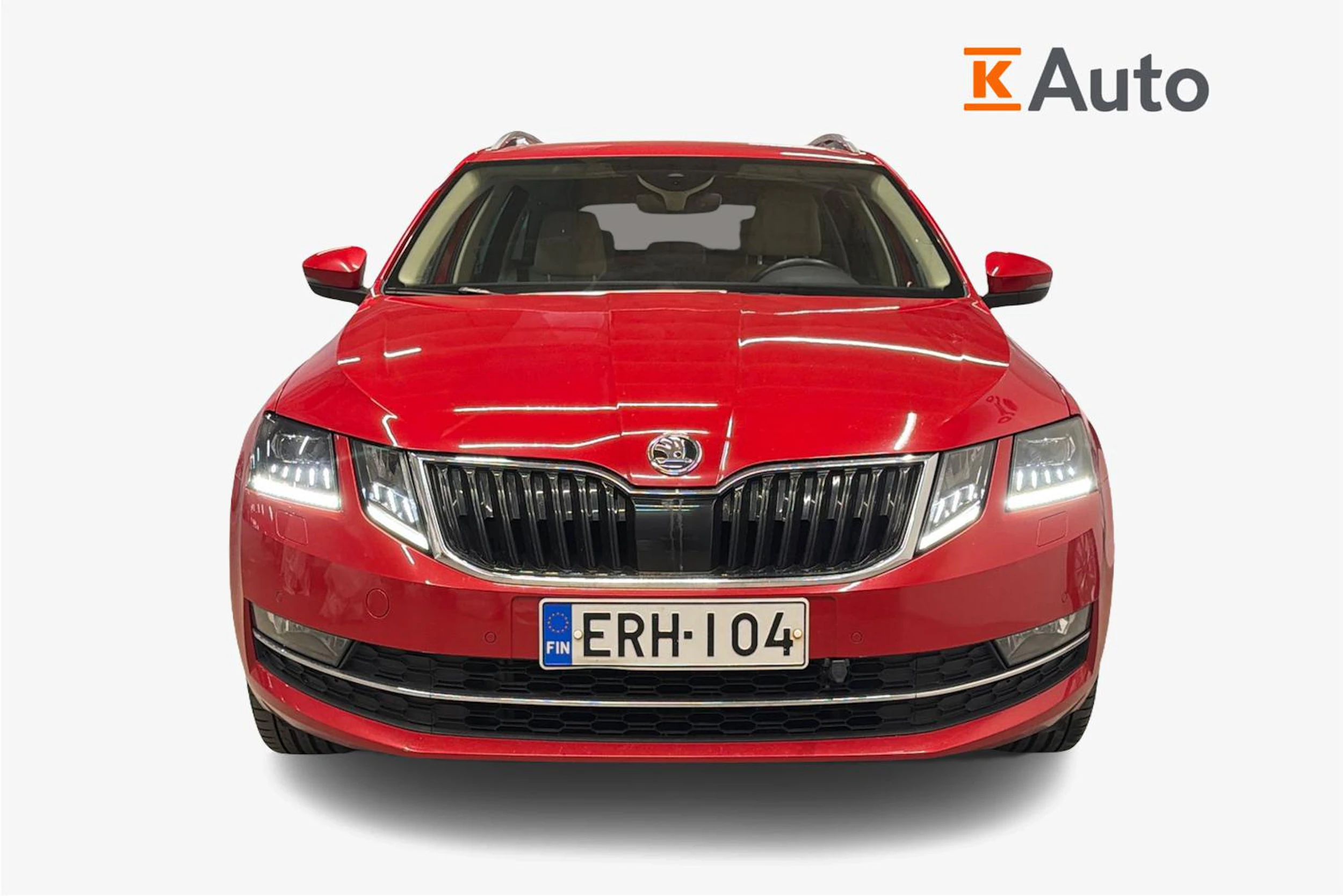 punainen Skoda Octavia 2019 kuva 5.
