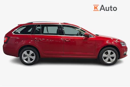 punainen Skoda Octavia 2019 kuva 7.
