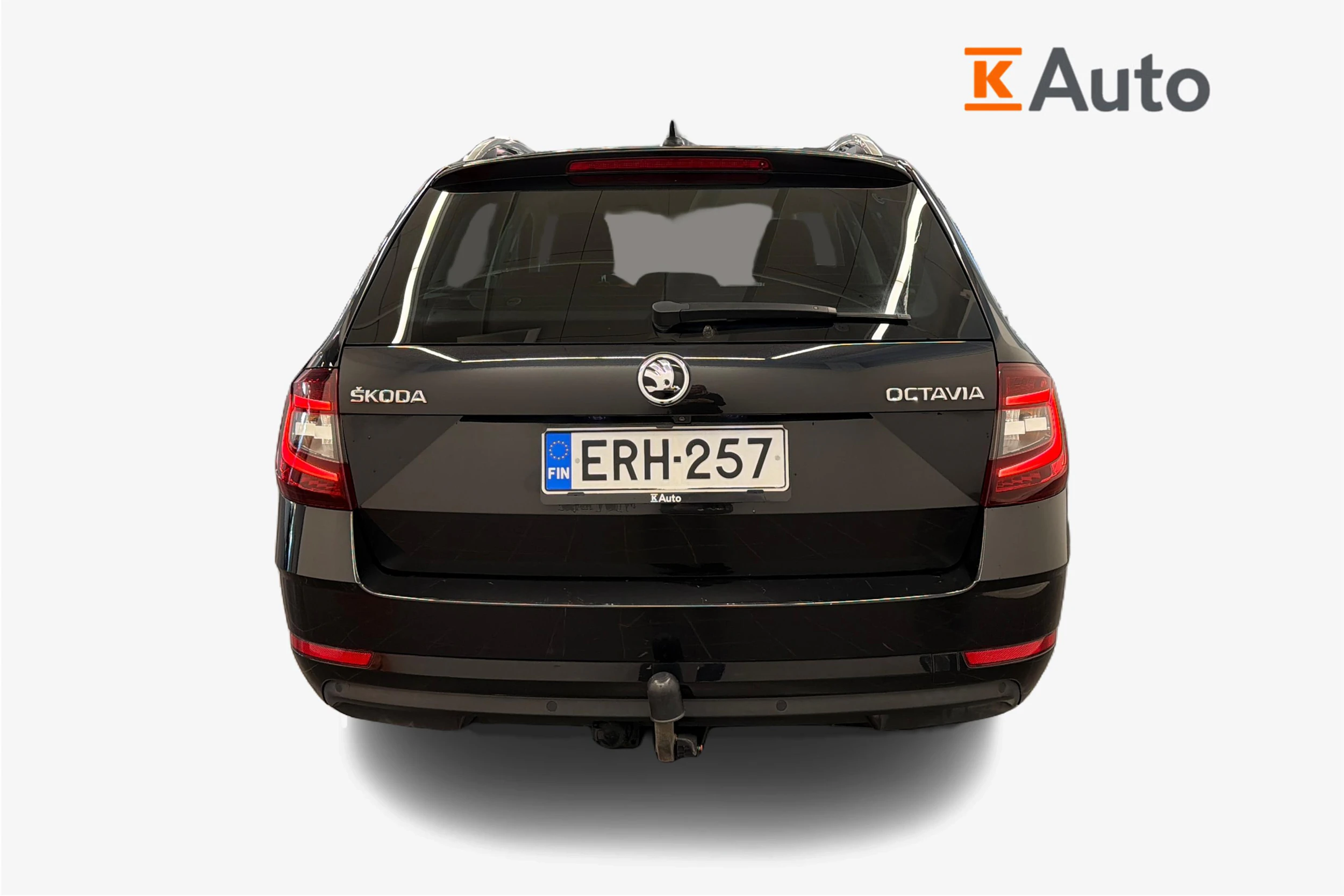 musta Skoda Octavia 2019 kuva 3.