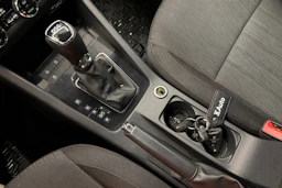 musta Skoda Octavia 2019 kuva 22.