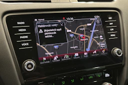sininen Skoda Octavia 2019 kuva 26.