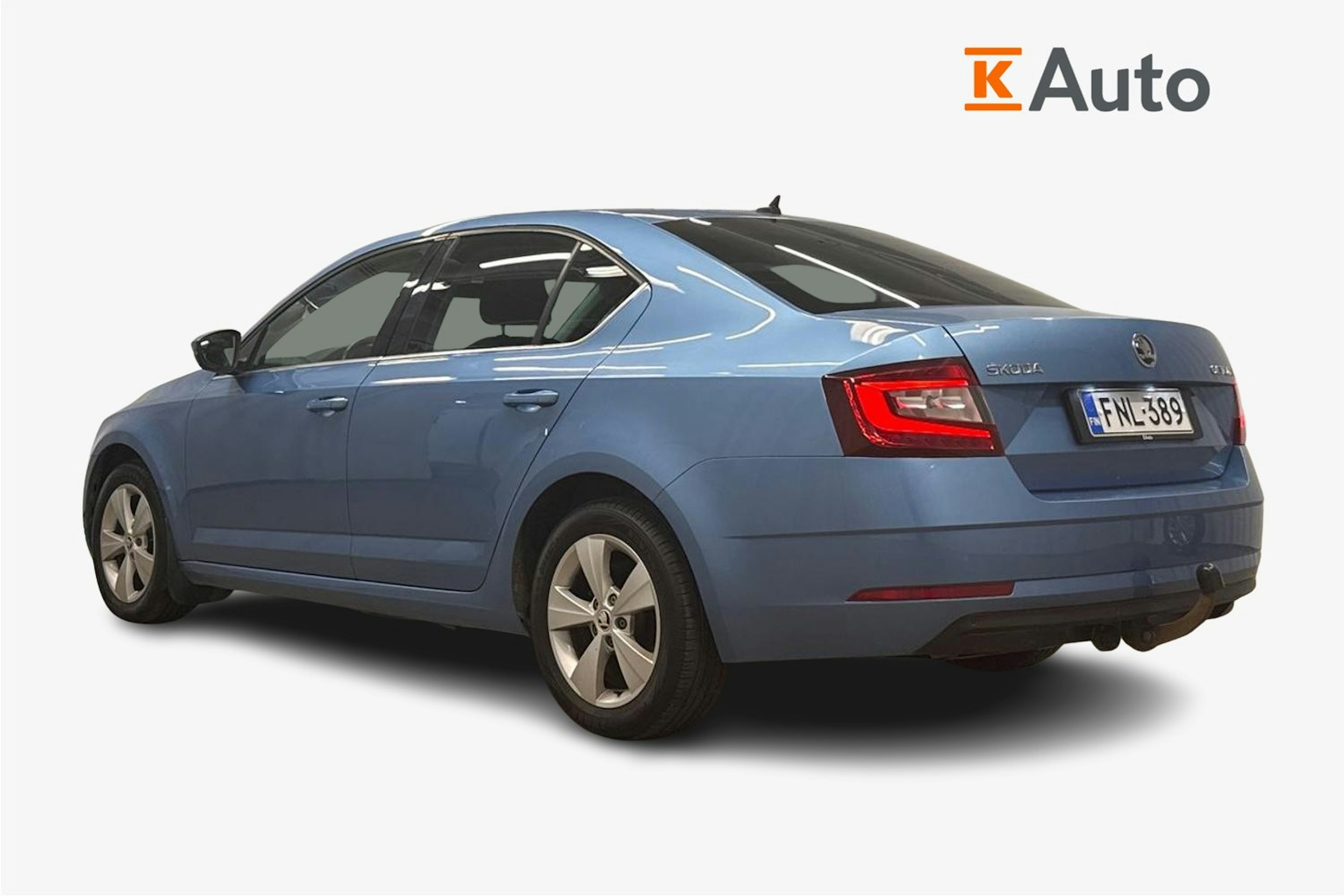 sininen Skoda Octavia 2019 kuva 2.