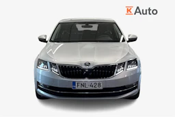 harmaa Skoda Octavia 2019 kuva 5.