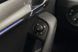 harmaa Skoda Octavia 2019 kuva 22.