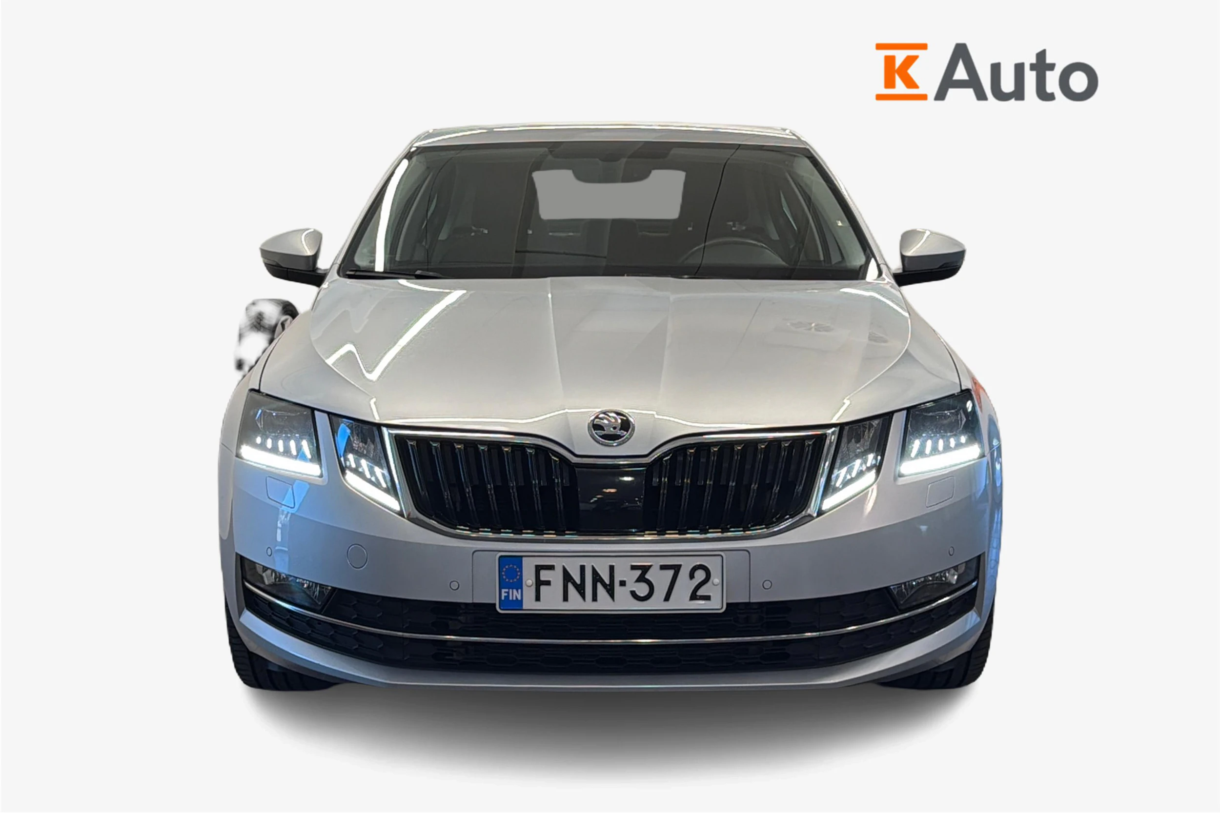 harmaa Skoda Octavia 2019 kuva 4.