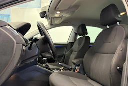 harmaa Skoda Octavia 2019 kuva 13.