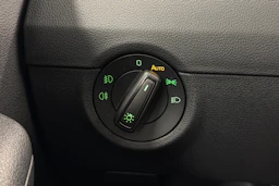 harmaa Skoda Octavia 2019 kuva 19.