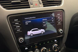 harmaa Skoda Octavia 2019 kuva 29.
