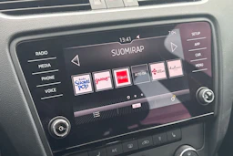 sininen Skoda Octavia 2019 kuva 18.