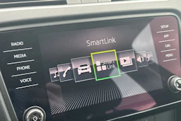 sininen Skoda Octavia 2019 kuva 19.