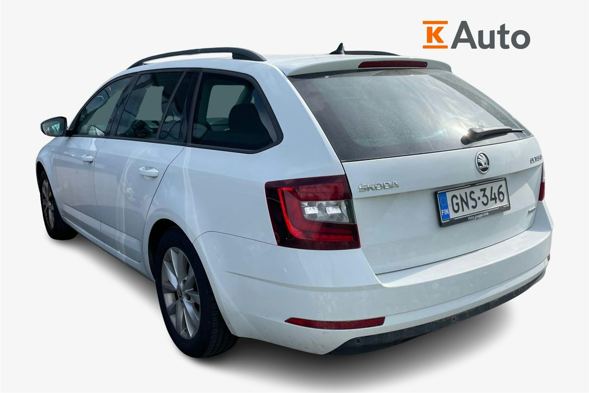 valkoinen Skoda Octavia 2019 kuva 2.
