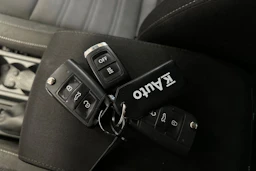harmaa Skoda Octavia 2019 kuva 22.