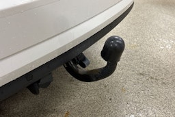 Valkoinen Skoda OCTAVIA 2019 kuva 34.