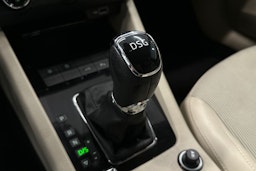 musta Skoda Octavia 2019 kuva 33.