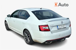 valkoinen Skoda Octavia 2019 kuva 2.