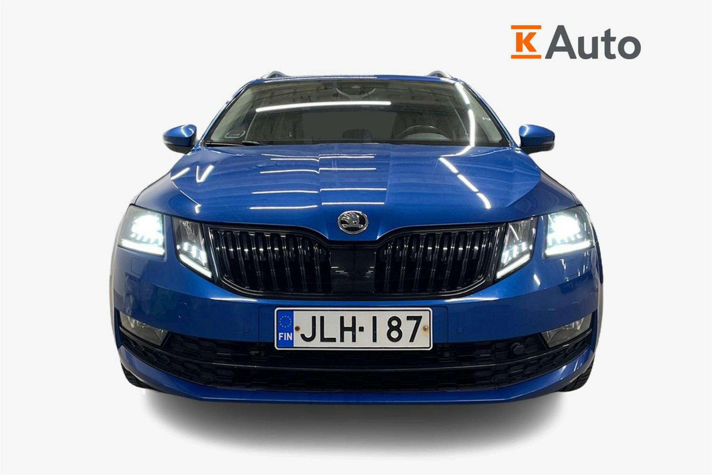 sininen Skoda Octavia 2020 kuva 5.