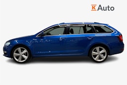sininen Skoda Octavia 2020 kuva 6.