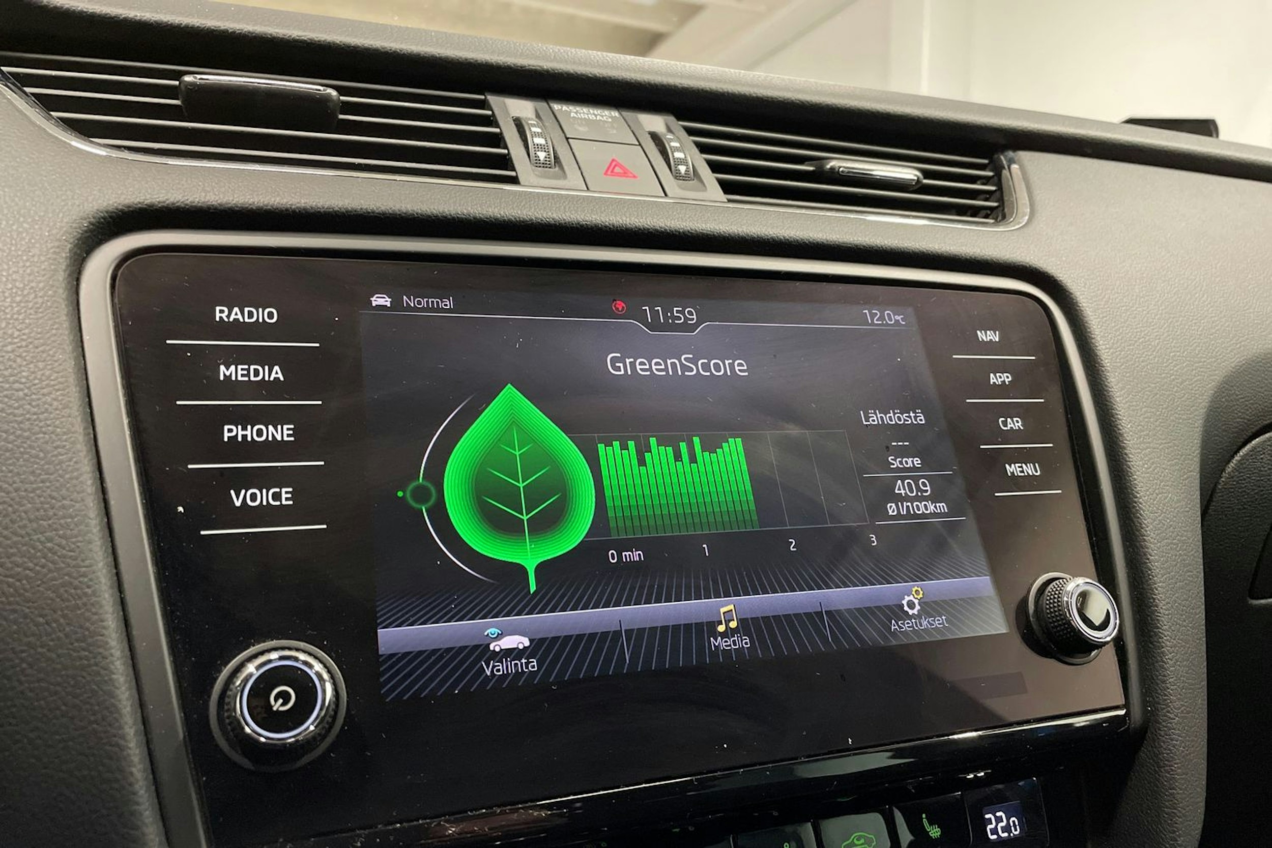 sininen Skoda Octavia 2020 kuva 18.