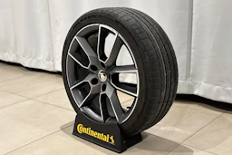 valkoinen Skoda Octavia 2019 kuva 48.
