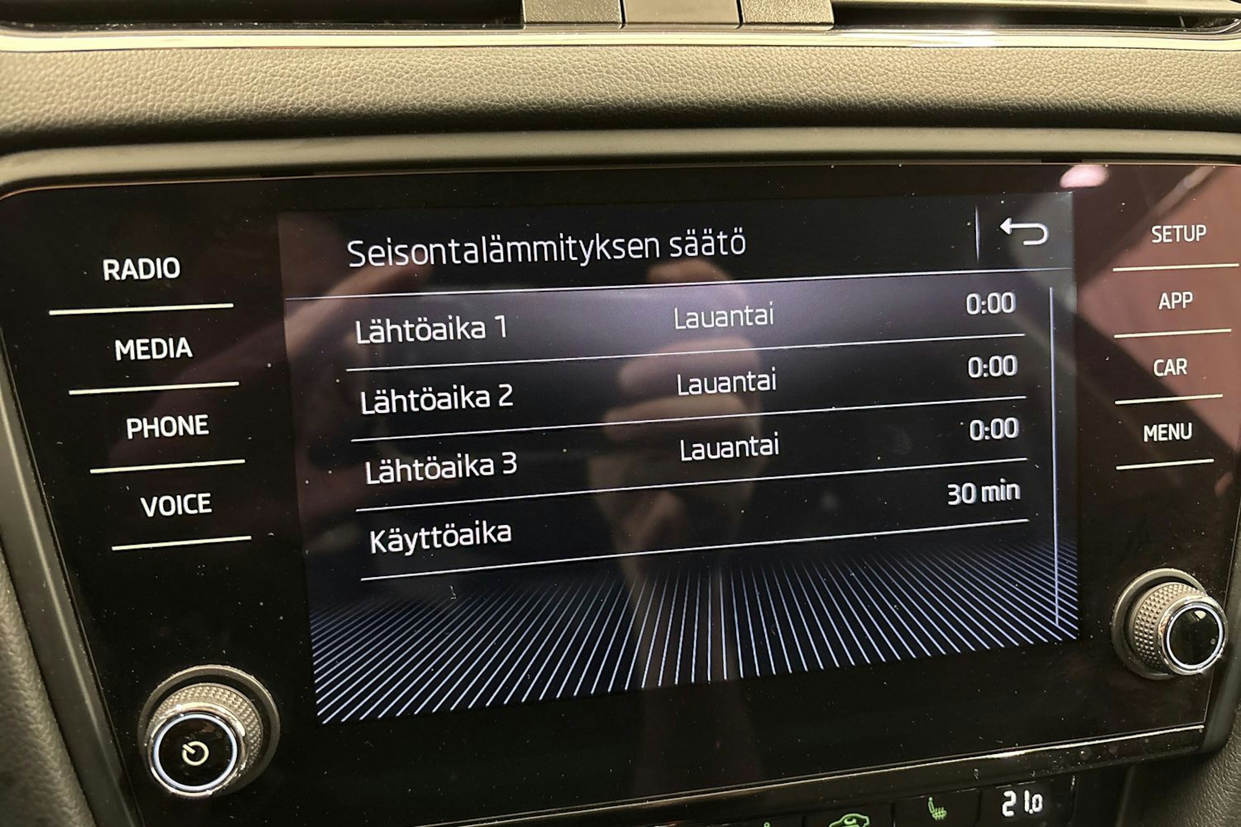 musta Skoda Octavia 2019 kuva 25.