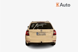 valkoinen Skoda Octavia 2019 kuva 3.
