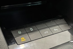 valkoinen Skoda Octavia 2019 kuva 22.