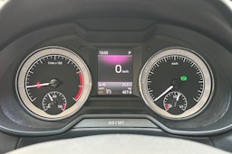 ruskea (beige) Skoda Octavia 2019 kuva 22.
