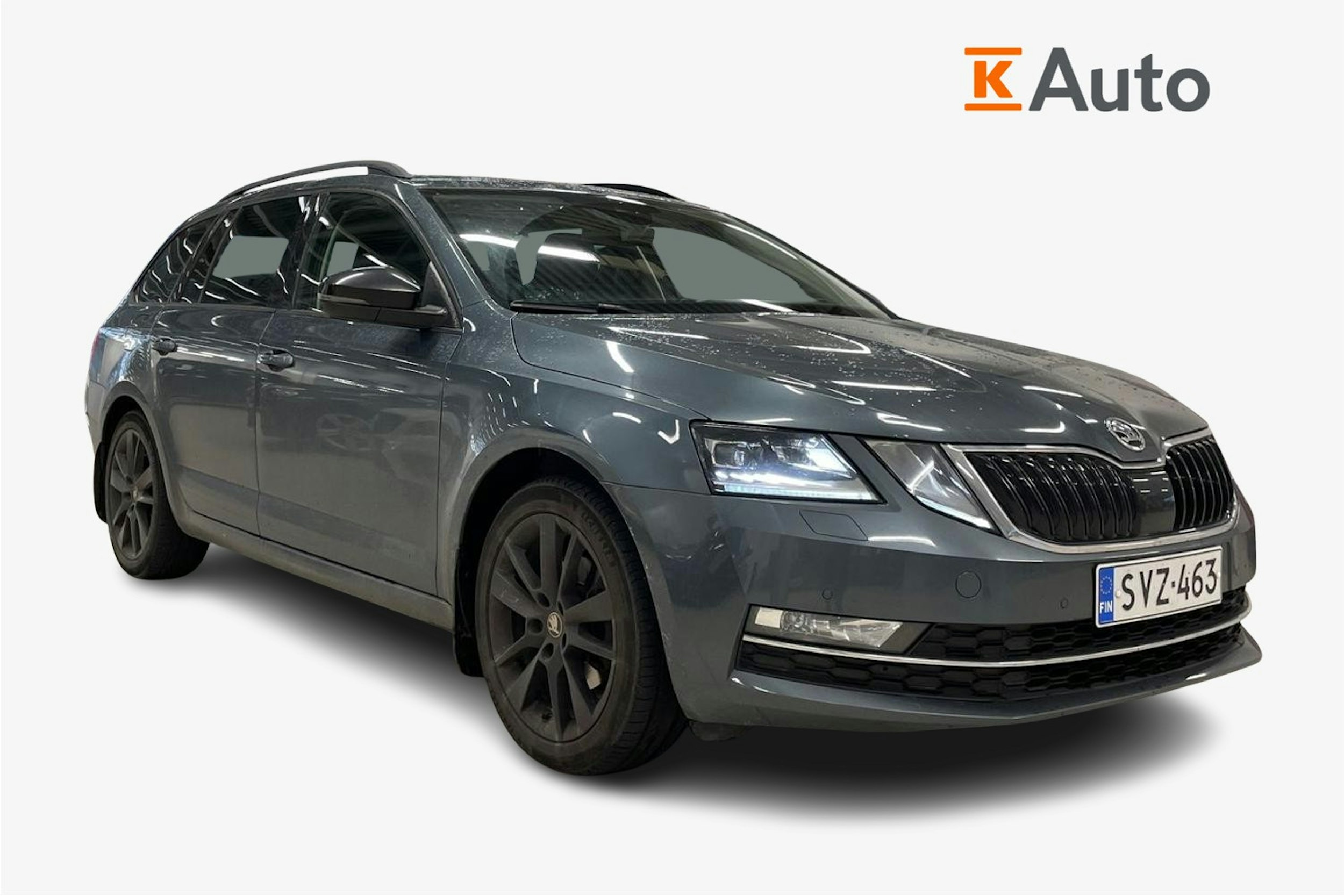 harmaa Skoda Octavia 2019 kuva 1.