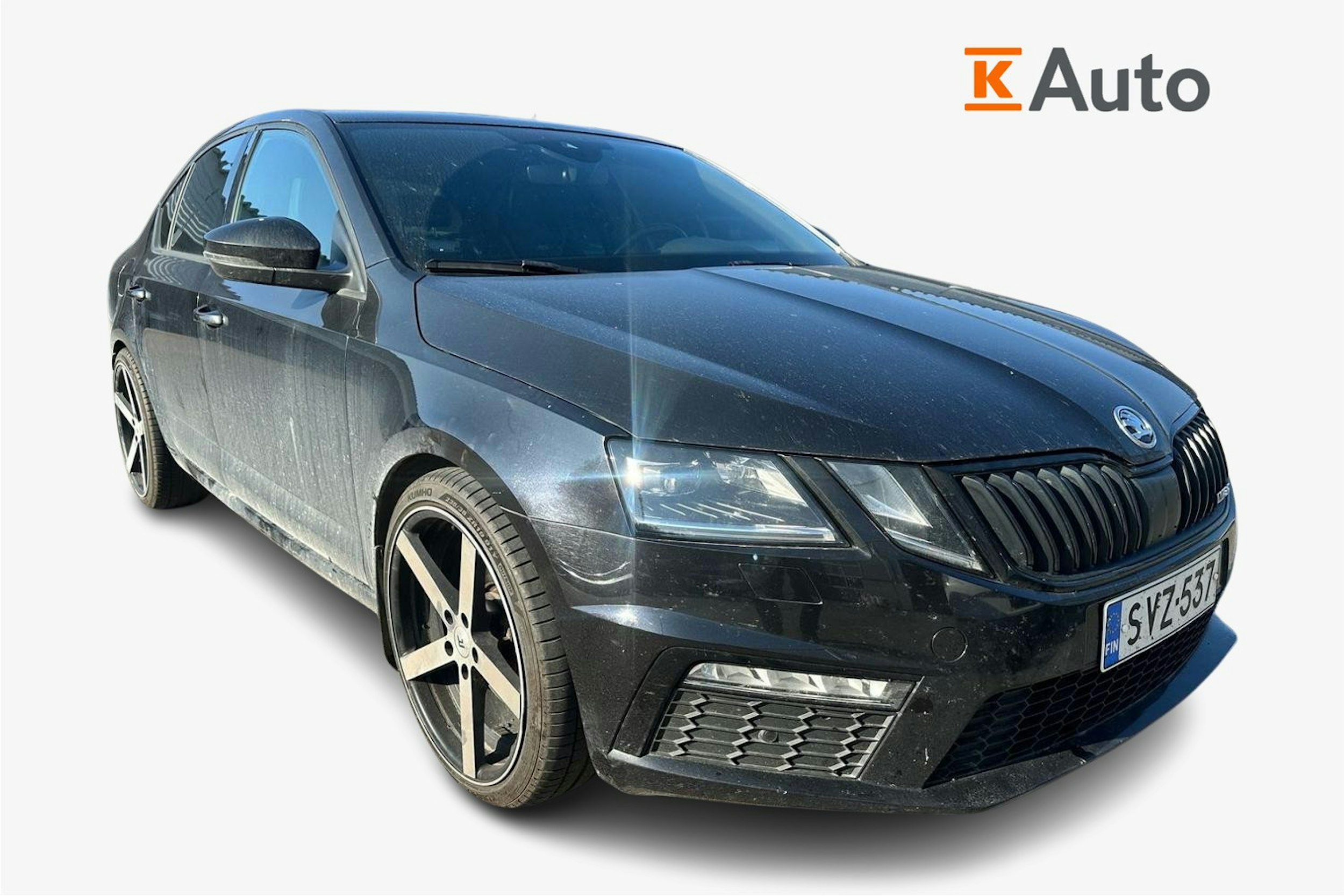 musta Skoda Octavia 2019 kuva 1.