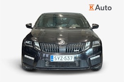musta Skoda Octavia 2019 kuva 5.