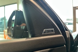 musta Skoda Octavia 2019 kuva 16.