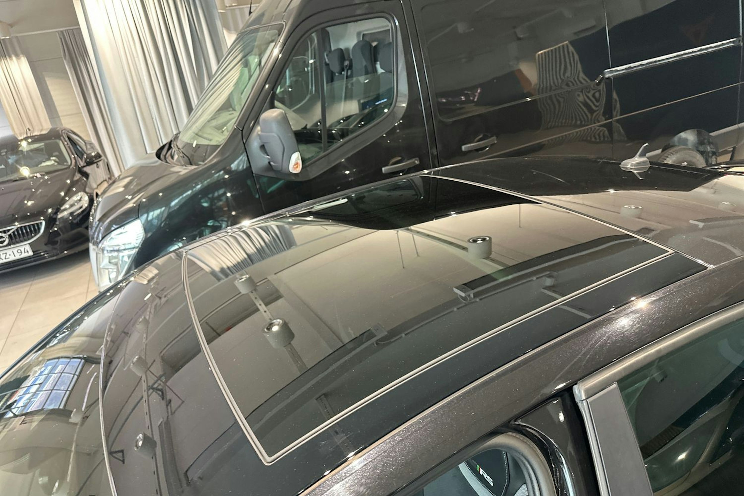 musta Skoda Octavia 2019 kuva 24.