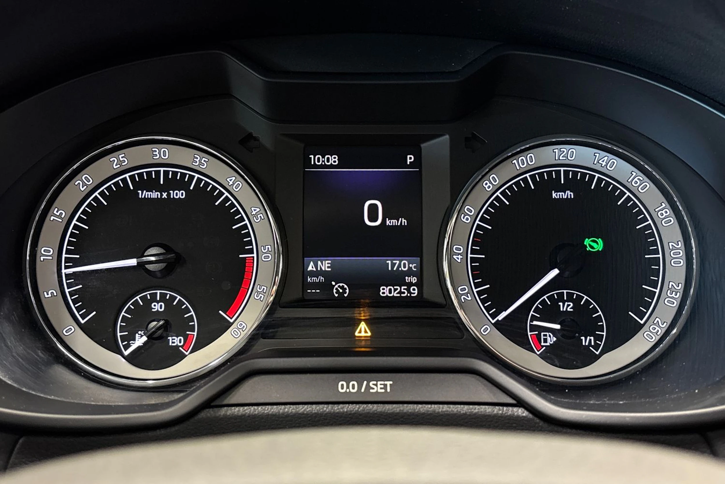 valkoinen Skoda Octavia 2019 kuva 18.
