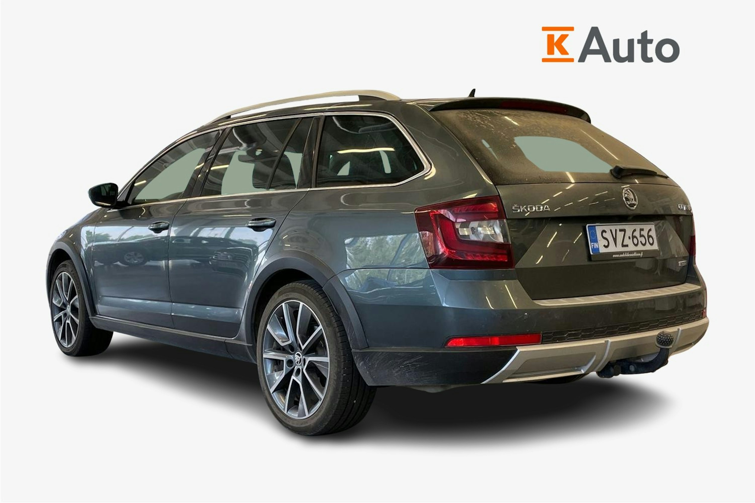Harmaa Skoda OCTAVIA 2019 kuva 2.