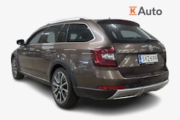 ruskea (beige) Skoda Octavia 2019 kuva 2.