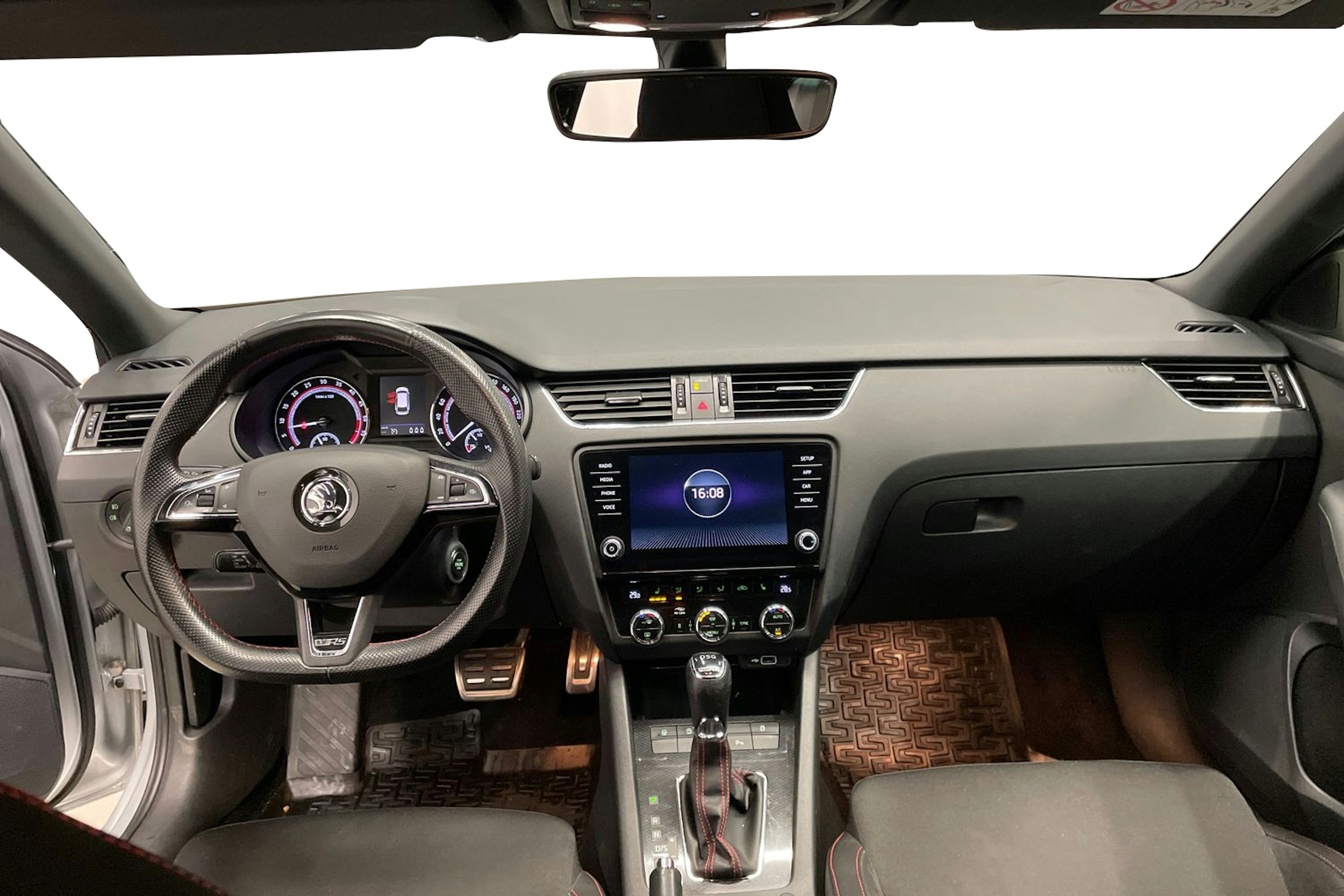 Harmaa Skoda OCTAVIA 2019 kuva 7.