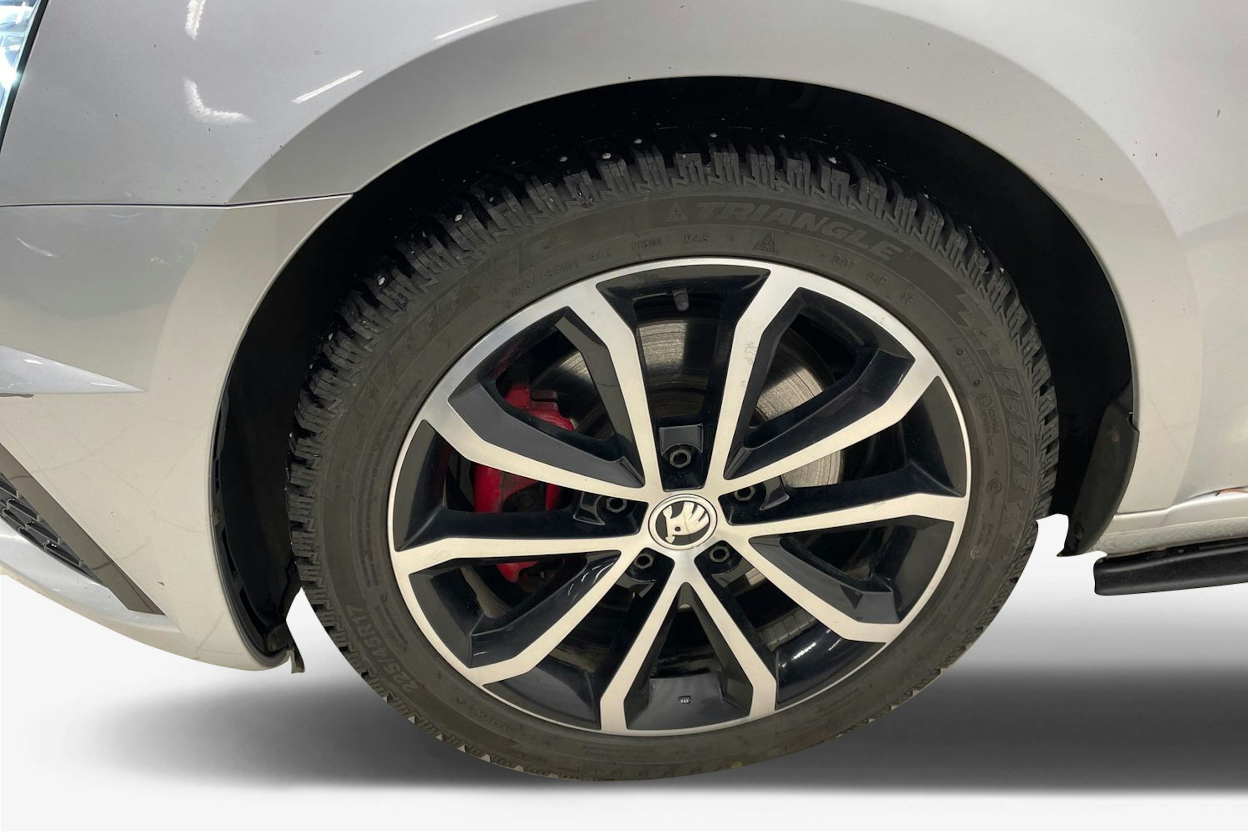 Harmaa Skoda OCTAVIA 2019 kuva 9.