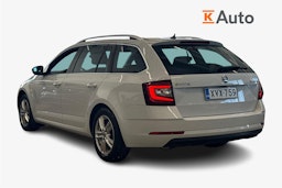 valkoinen Skoda Octavia 2019 kuva 2.