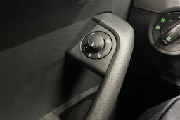 valkoinen Skoda Octavia 2019 kuva 18.
