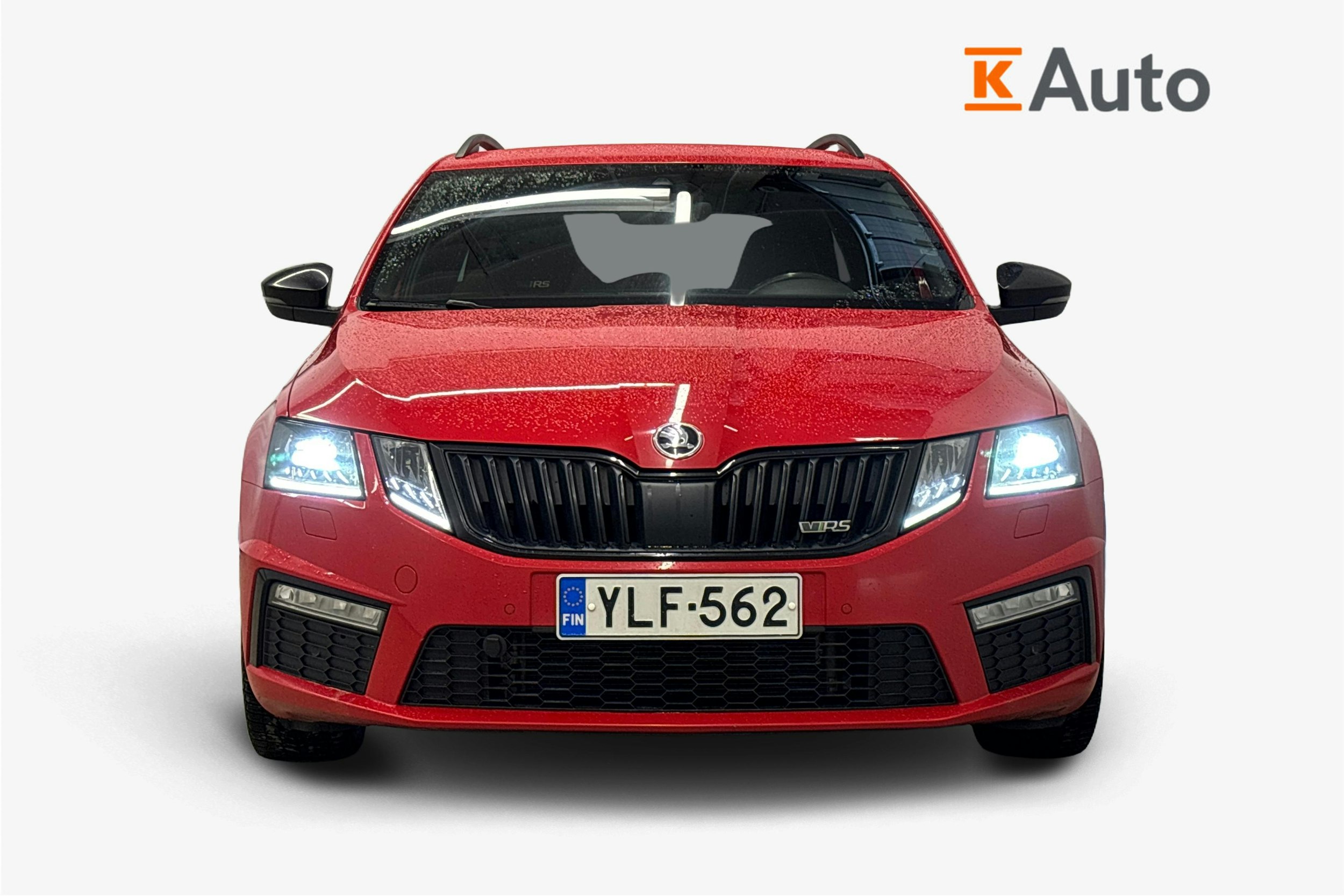 punainen Skoda Octavia 2019 kuva 5.
