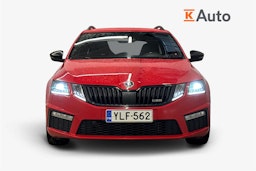 punainen Skoda Octavia 2019 kuva 5.