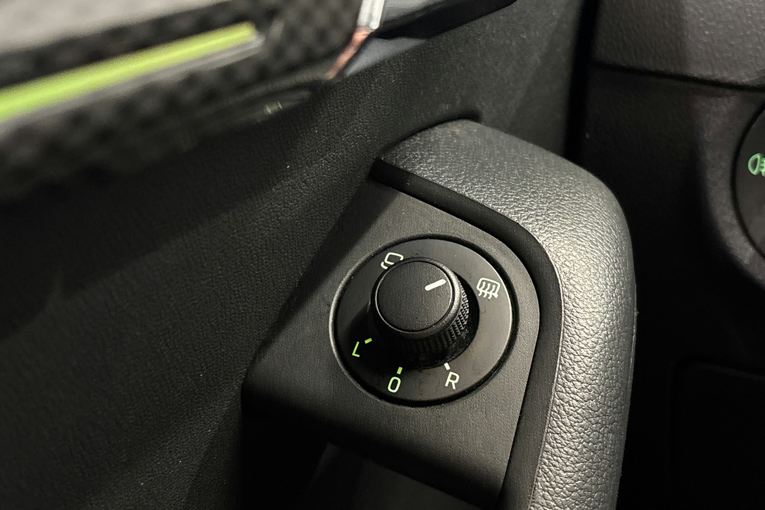 punainen Skoda Octavia 2019 kuva 33.