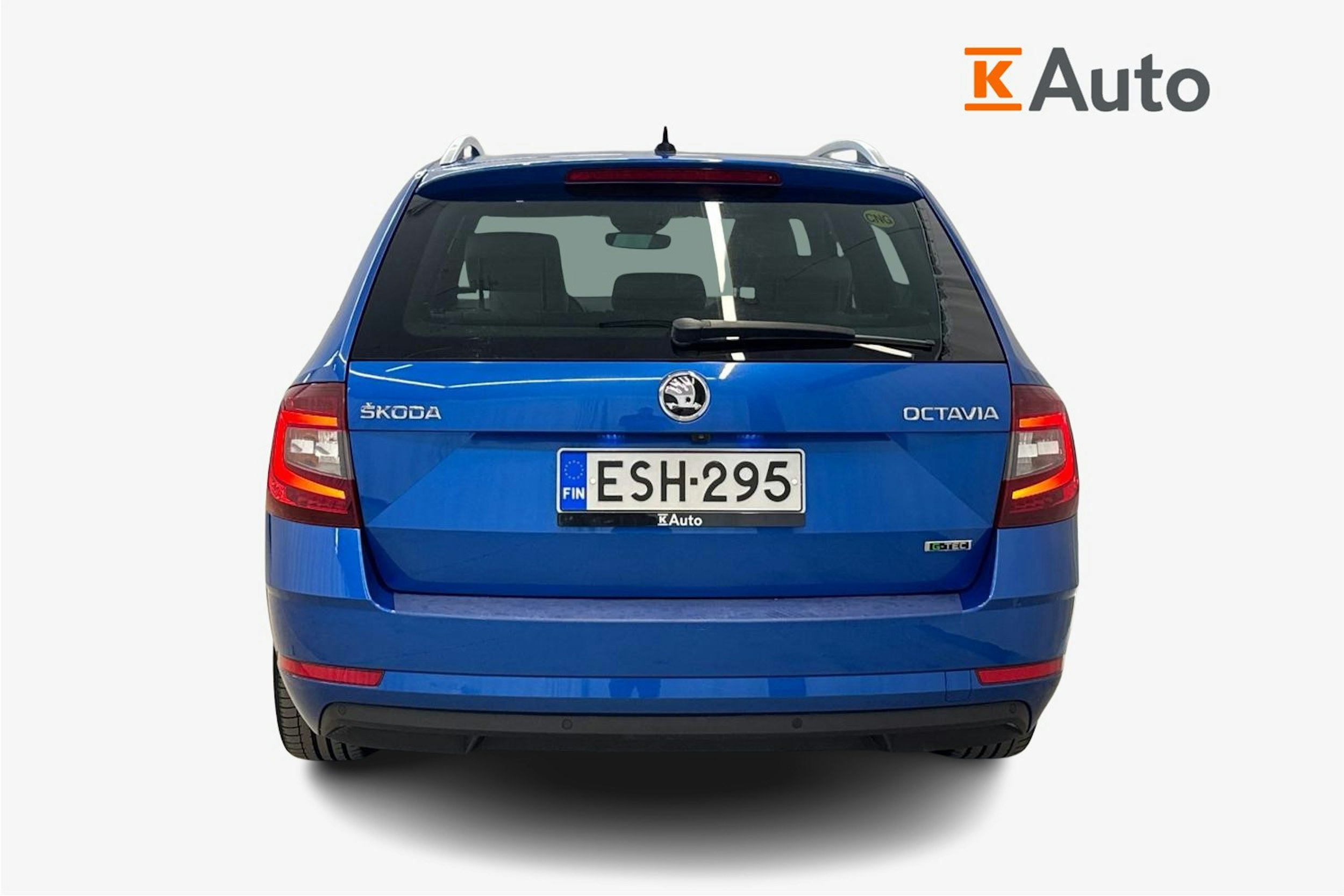 sininen Skoda Octavia 2020 kuva 3.