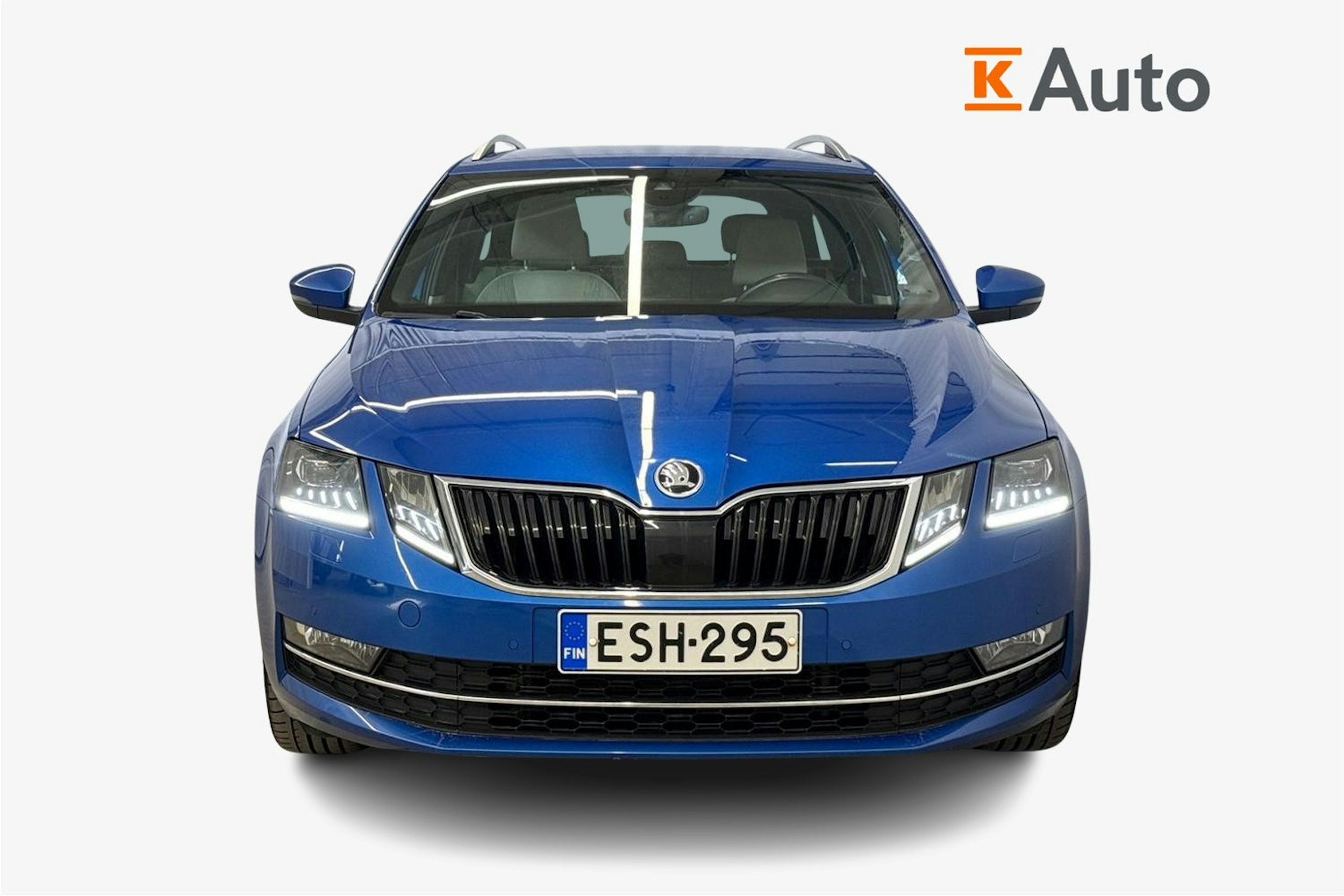sininen Skoda Octavia 2020 kuva 5.