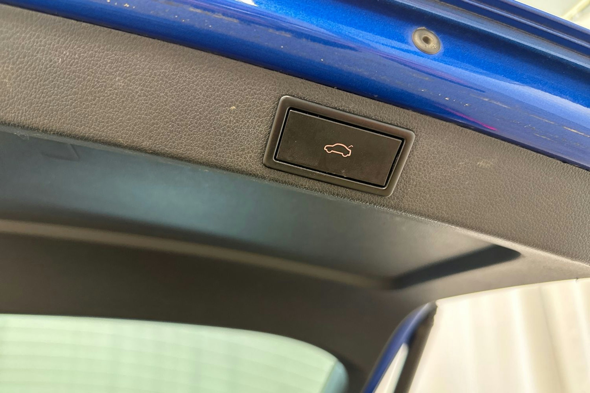 sininen Skoda Octavia 2020 kuva 16.
